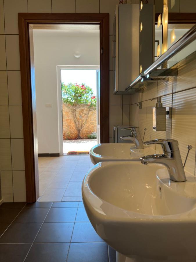 Apartments Angela Cesarica Zewnętrze zdjęcie