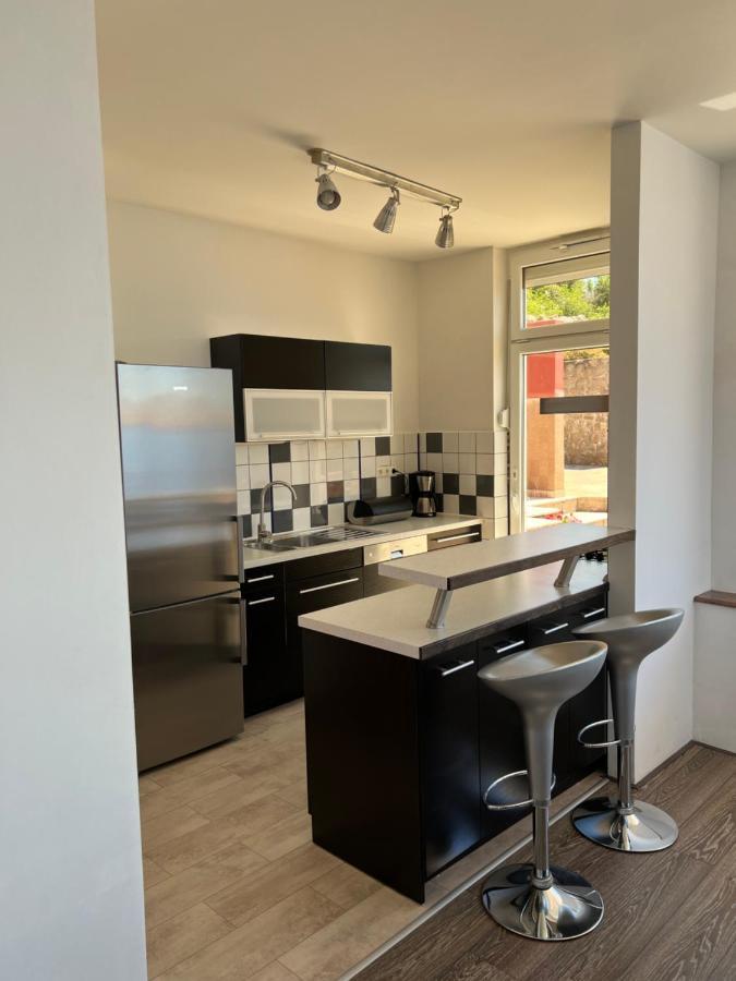 Apartments Angela Cesarica Zewnętrze zdjęcie