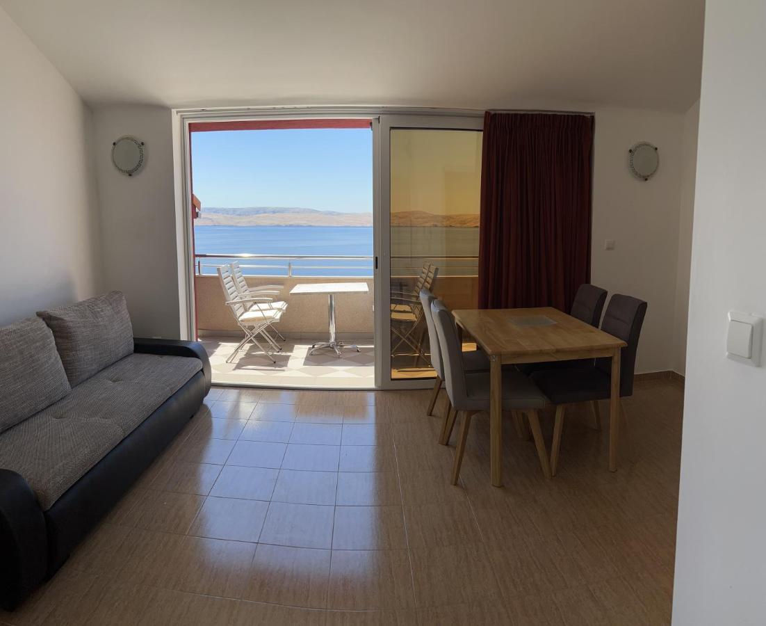 Apartments Angela Cesarica Zewnętrze zdjęcie